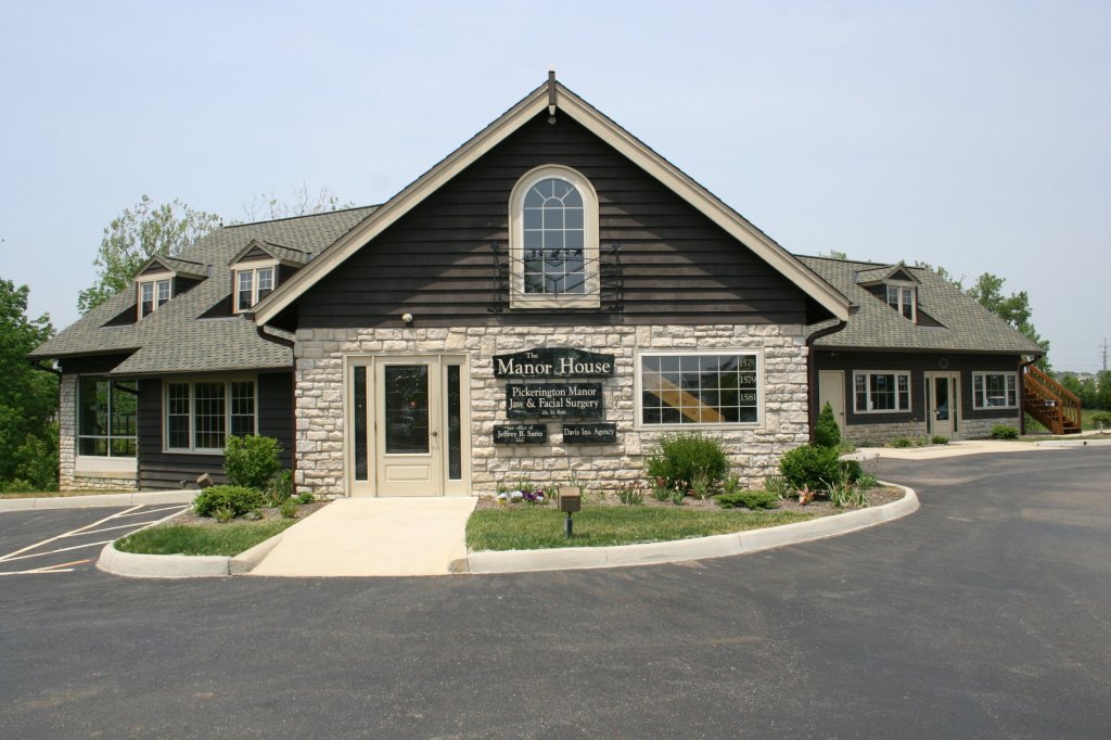 Front of Pickerington office building